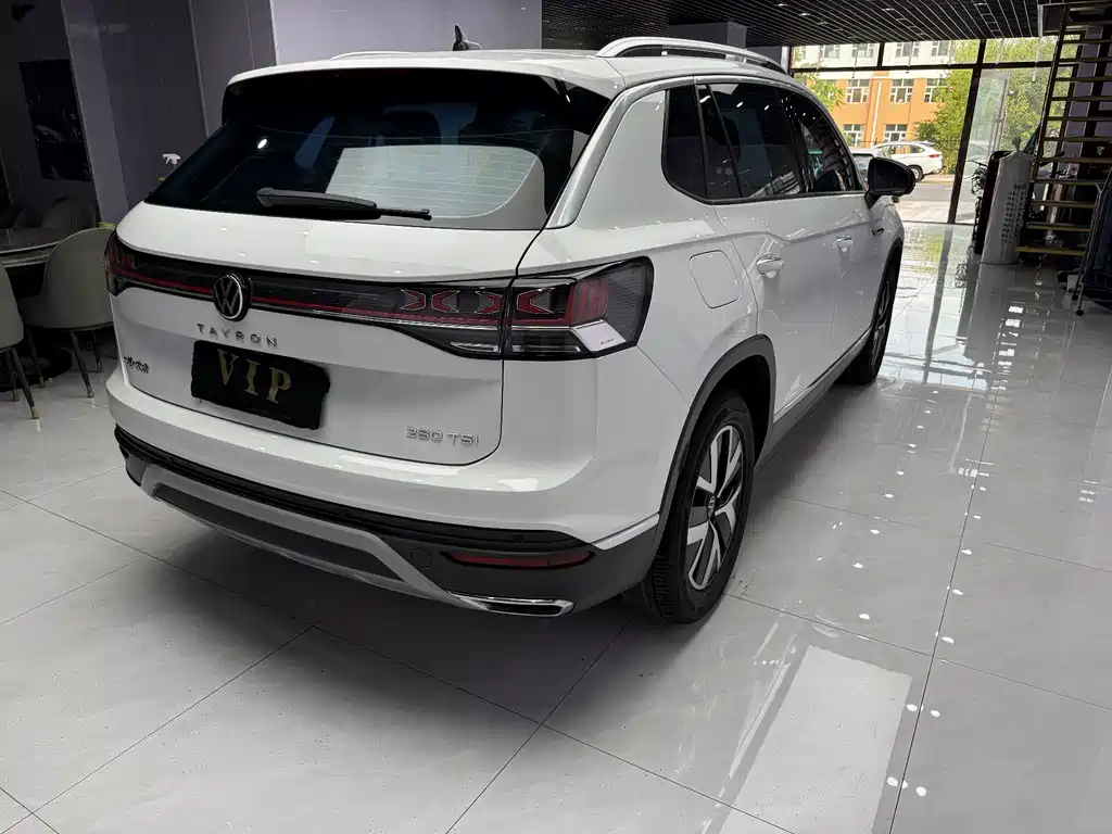 Volkswagen Tayron 2023
