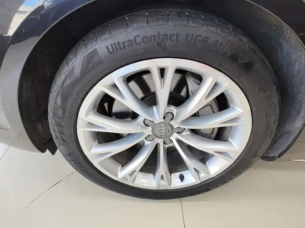 Audi A8 2015