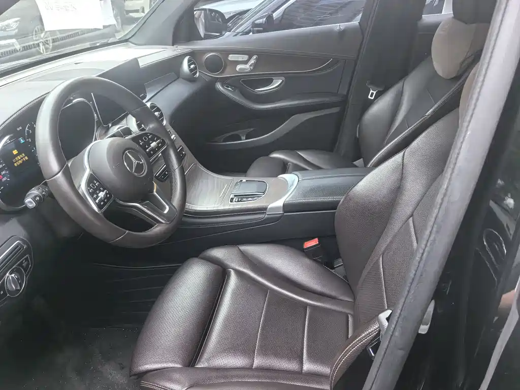 Mercedes-Benz GLC 2020 — фото 14