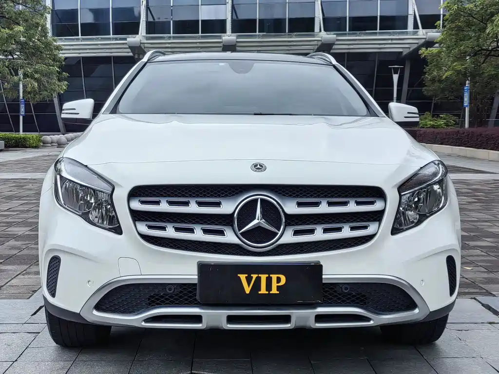 Mercedes-Benz GLA 2018 — фото 2