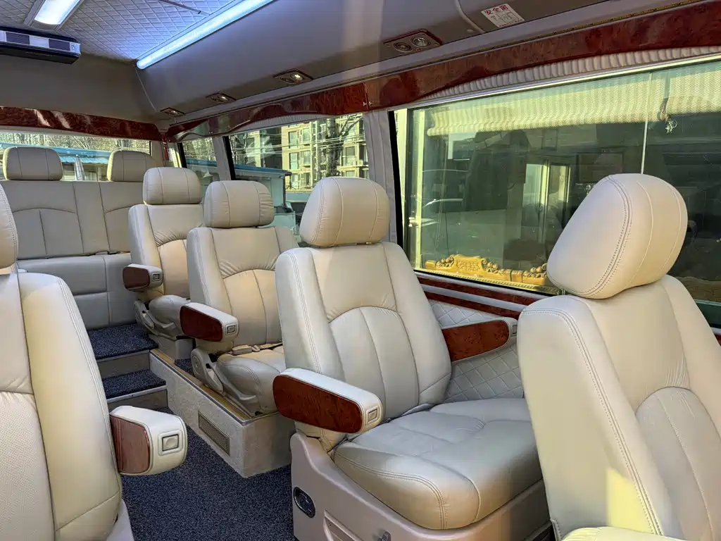 Toyota Coaster 2012 — фото 14