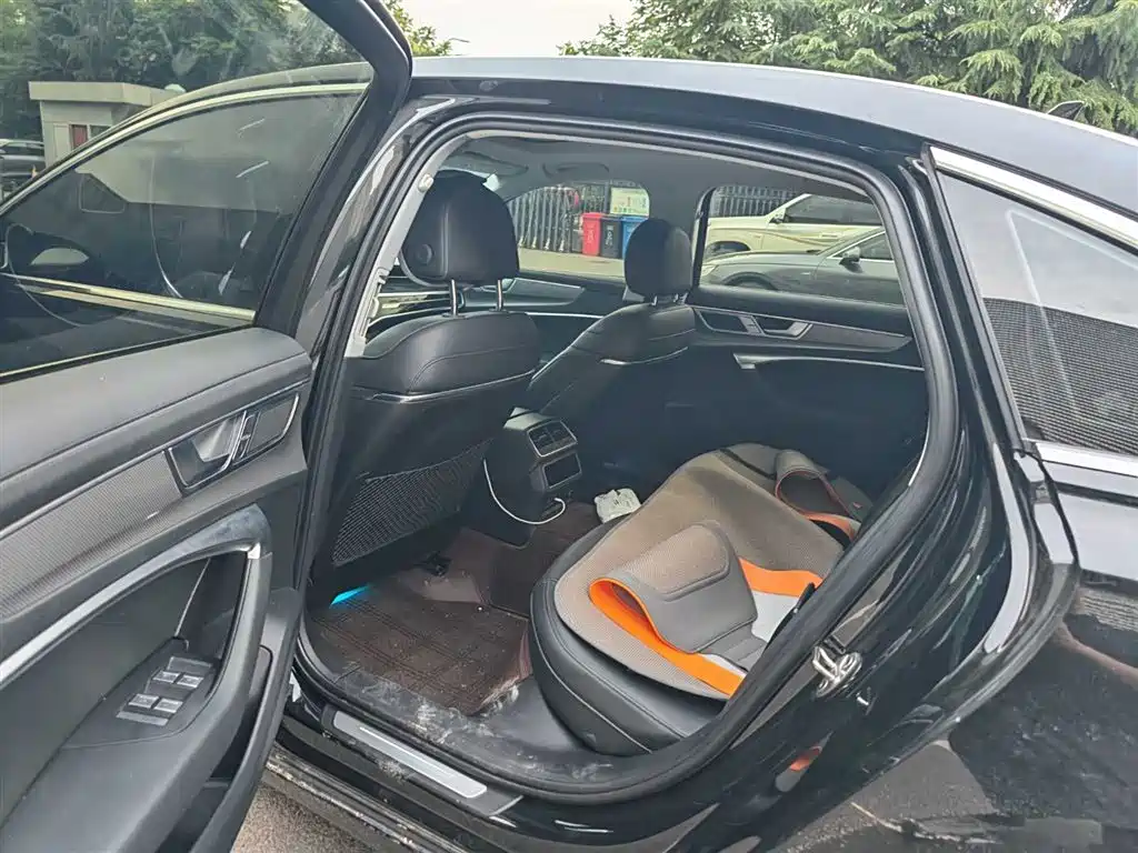Audi A6L 2024
