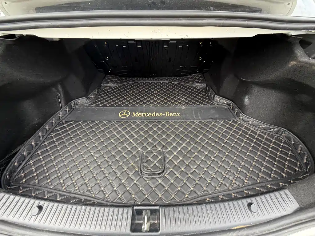 Mercedes-Benz C-Class 2019 — фото 9