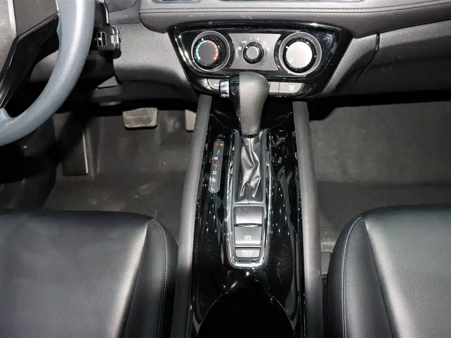 Honda Vezel 2021 — фото 15