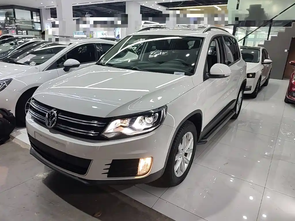 Volkswagen Tiguan 2017 — фото 2