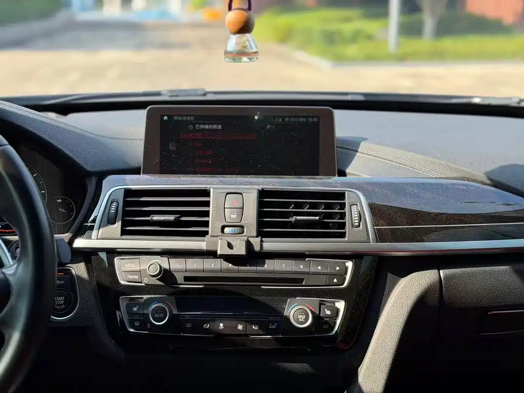 BMW 3 Series GT 2021 — фото 8