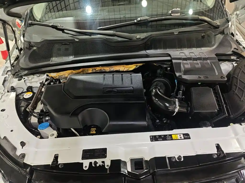 Land Rover Range Rover Evoque 2018 — фото 10