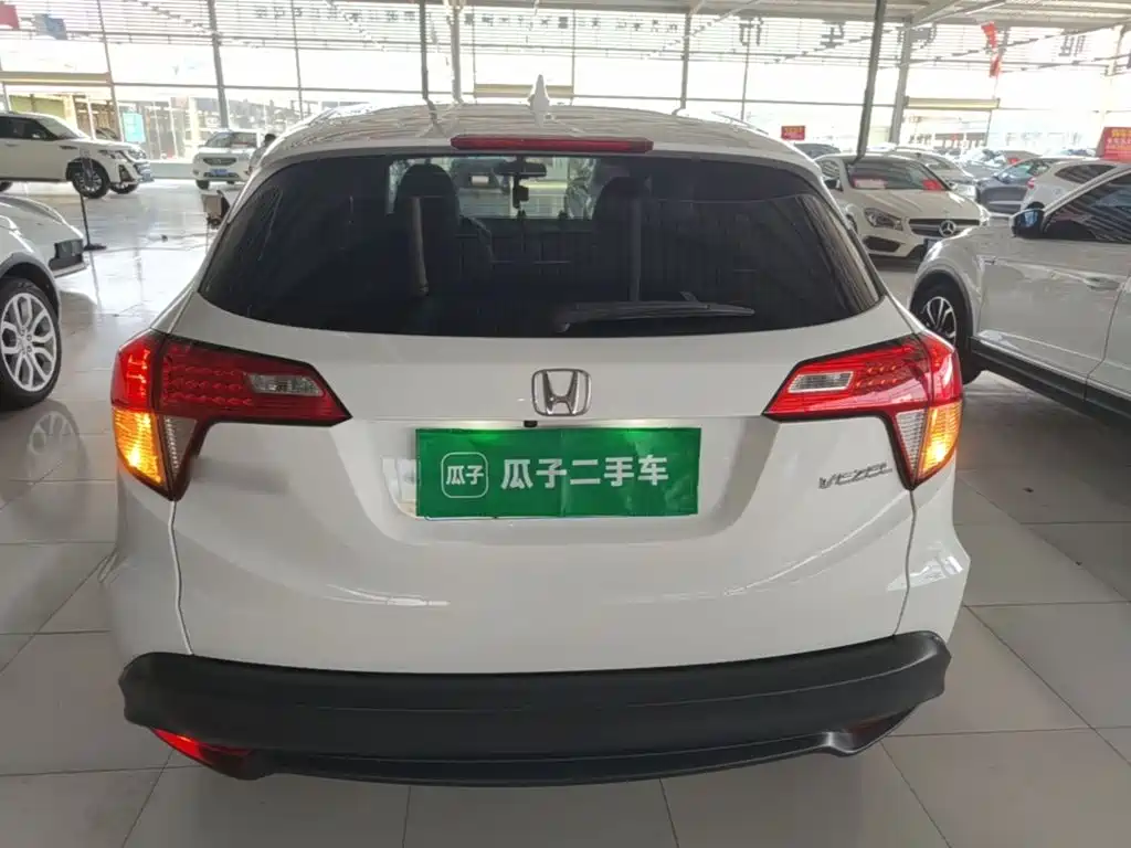 Honda Vezel 2020 — фото 6