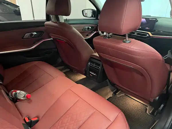 BMW 3 Series 2023