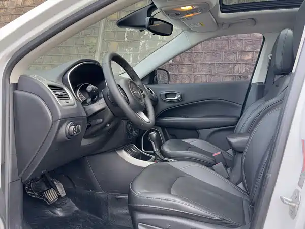 Jeep Compass 2017