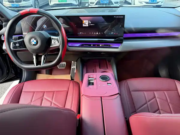 BMW 5 Series 2024