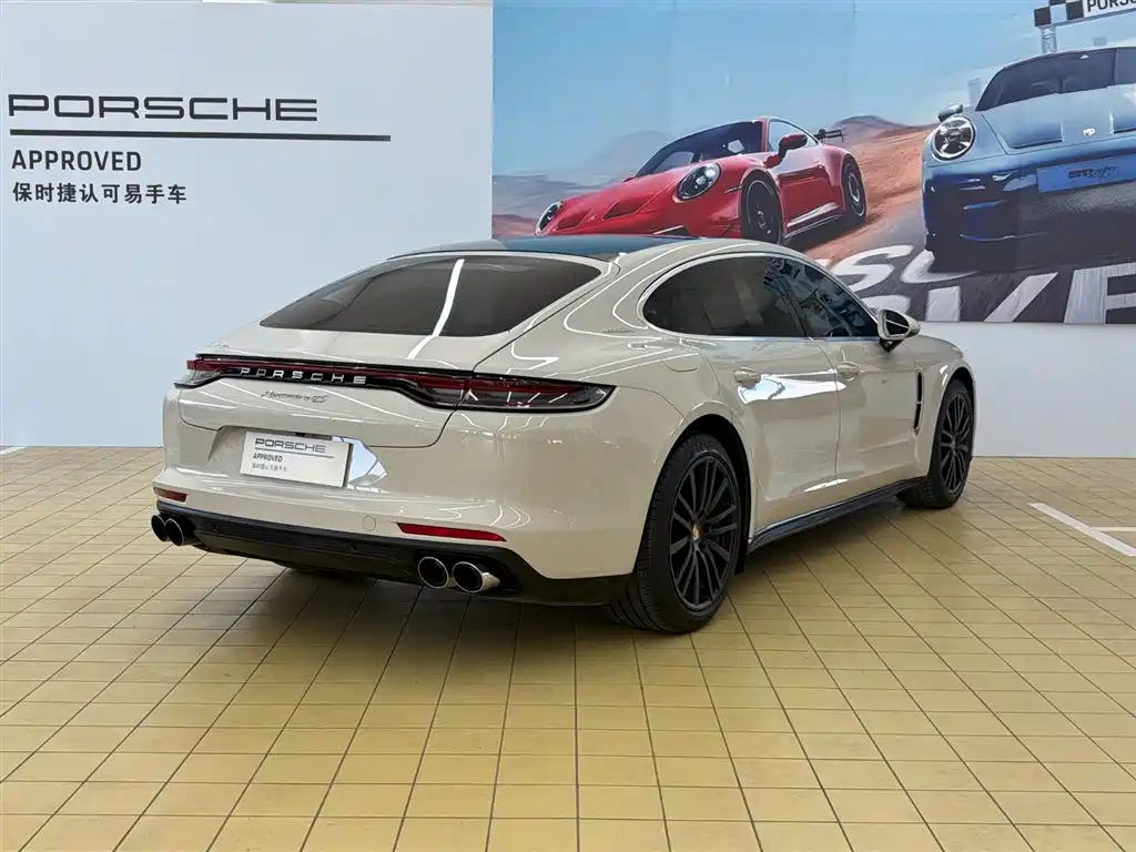Porsche Panamera 2018 — фото 10