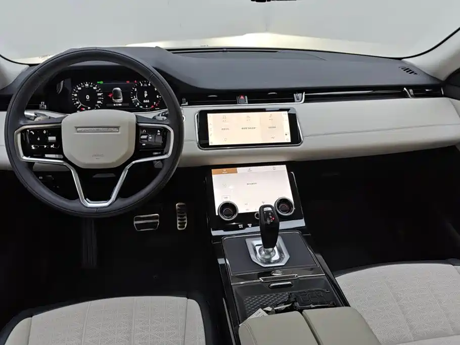 Land Rover Range Rover Evoque 2023 — фото 12