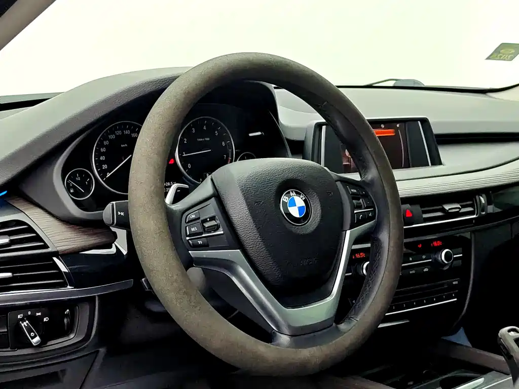 BMW X5 2017 — фото 10