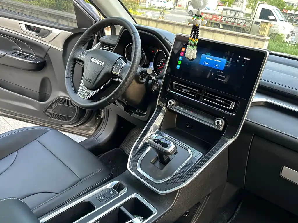 Haval M6 2021 — фото 16