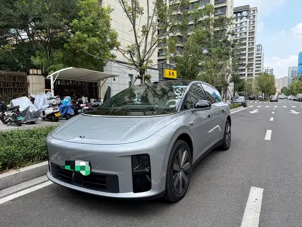 Li Auto i6 2026