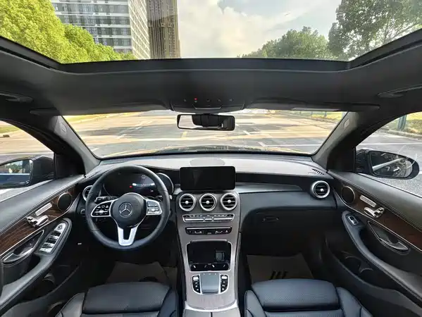 Mercedes-Benz GLC 2020