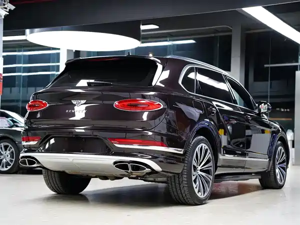 Bentley Bentayga 2023