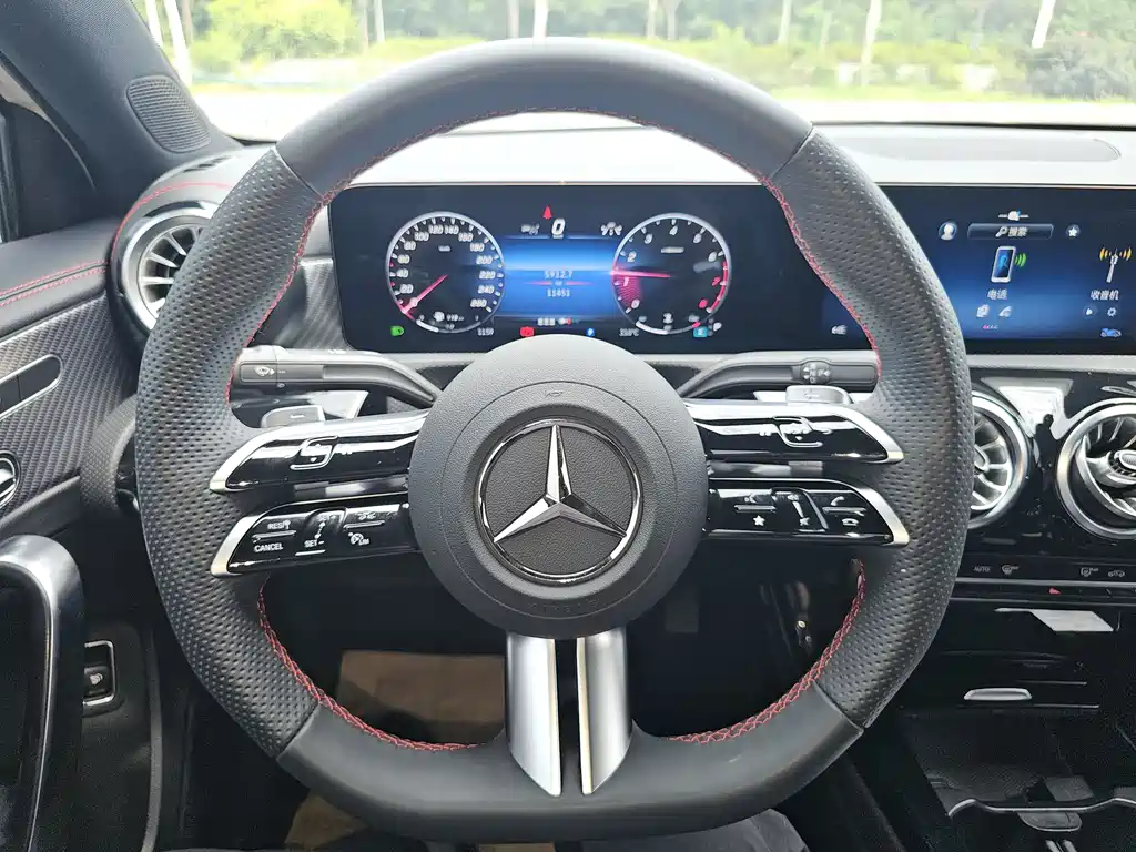 Mercedes-Benz A-Class 2025 — фото 8