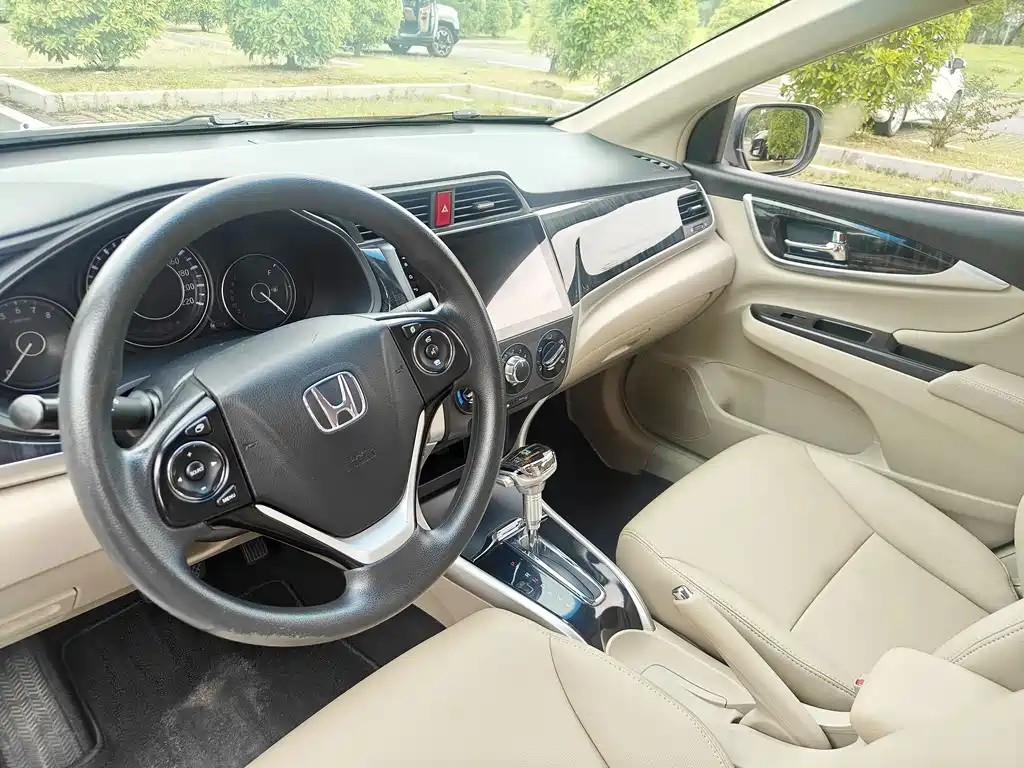 Honda Crider 2015 — фото 13