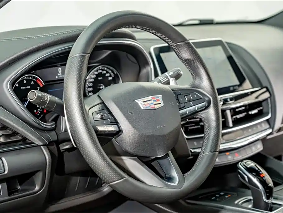 Cadillac CT5 2021 — фото 10