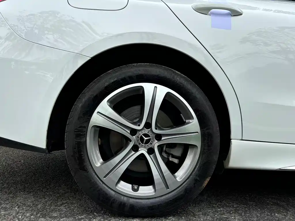 Mercedes-Benz C-Class 2022 — фото 24