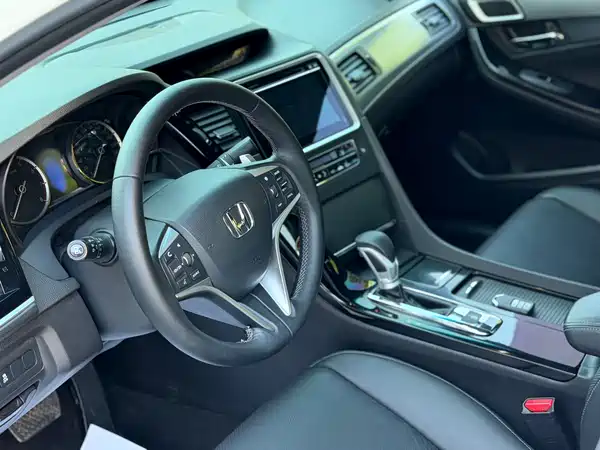 Honda Spirior 2017