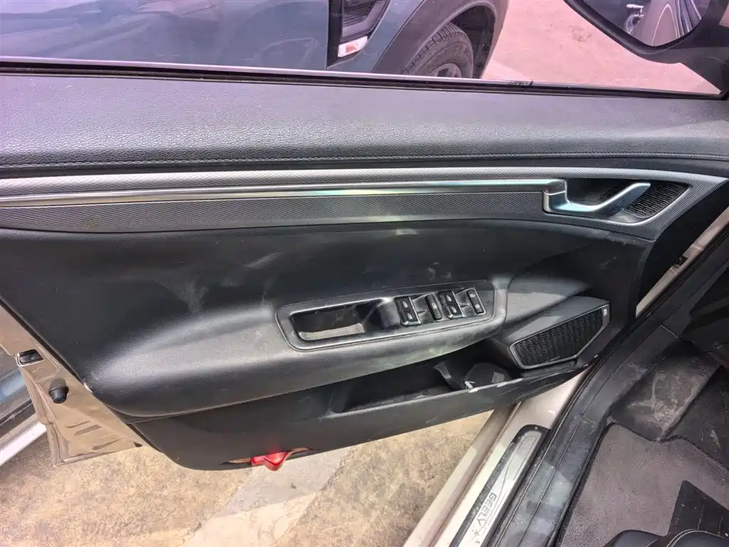 Geely Emgrand GL 2018