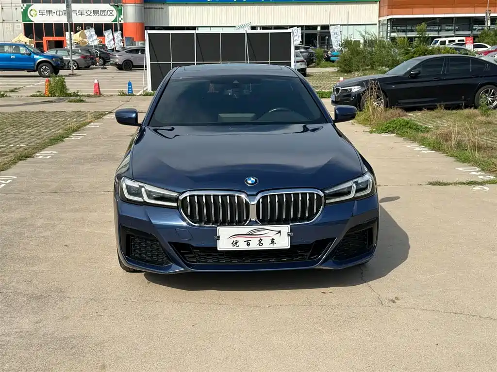 BMW 5 Series 2021