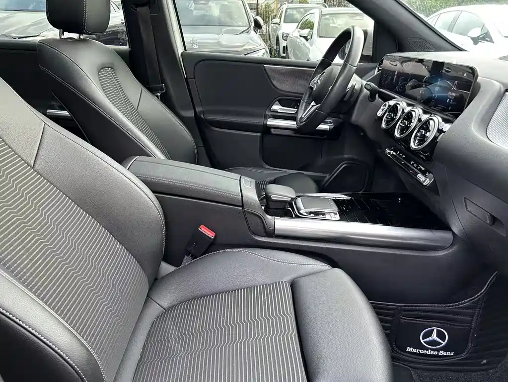 Mercedes-Benz B-Class 2020 — фото 15
