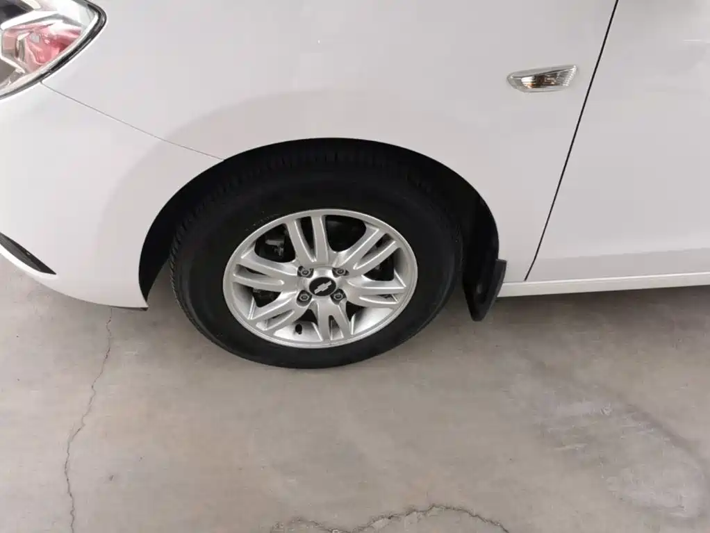 Chevrolet Lefeng RV 2018 — фото 23