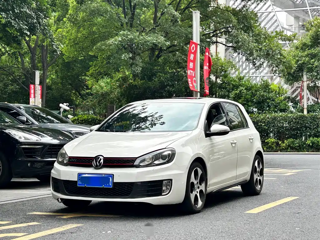 Volkswagen Golf GTI 2012