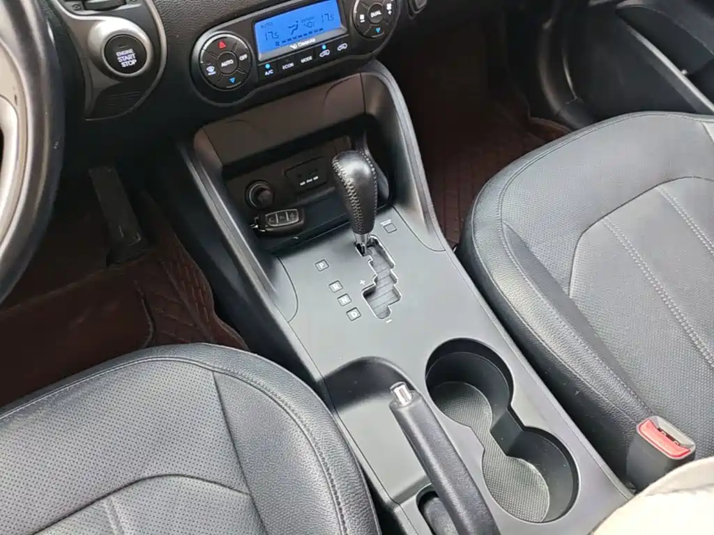 Hyundai ix35 2017 — фото 14
