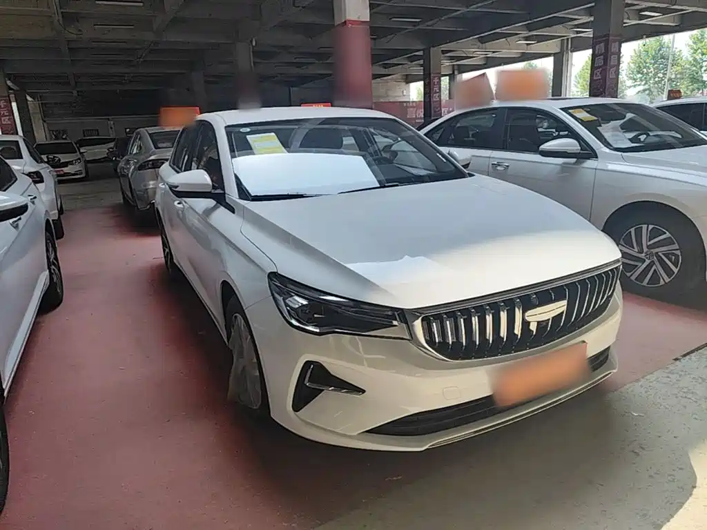 Geely Emgrand 2026
