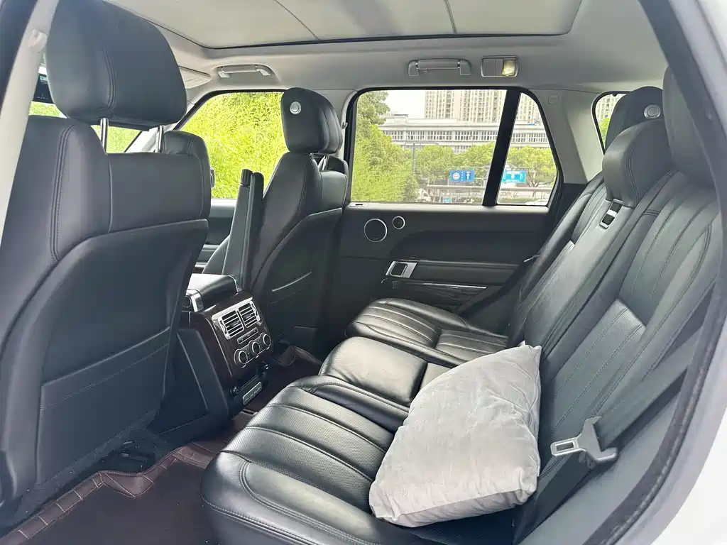 Land Rover Range Rover 2014 — фото 10