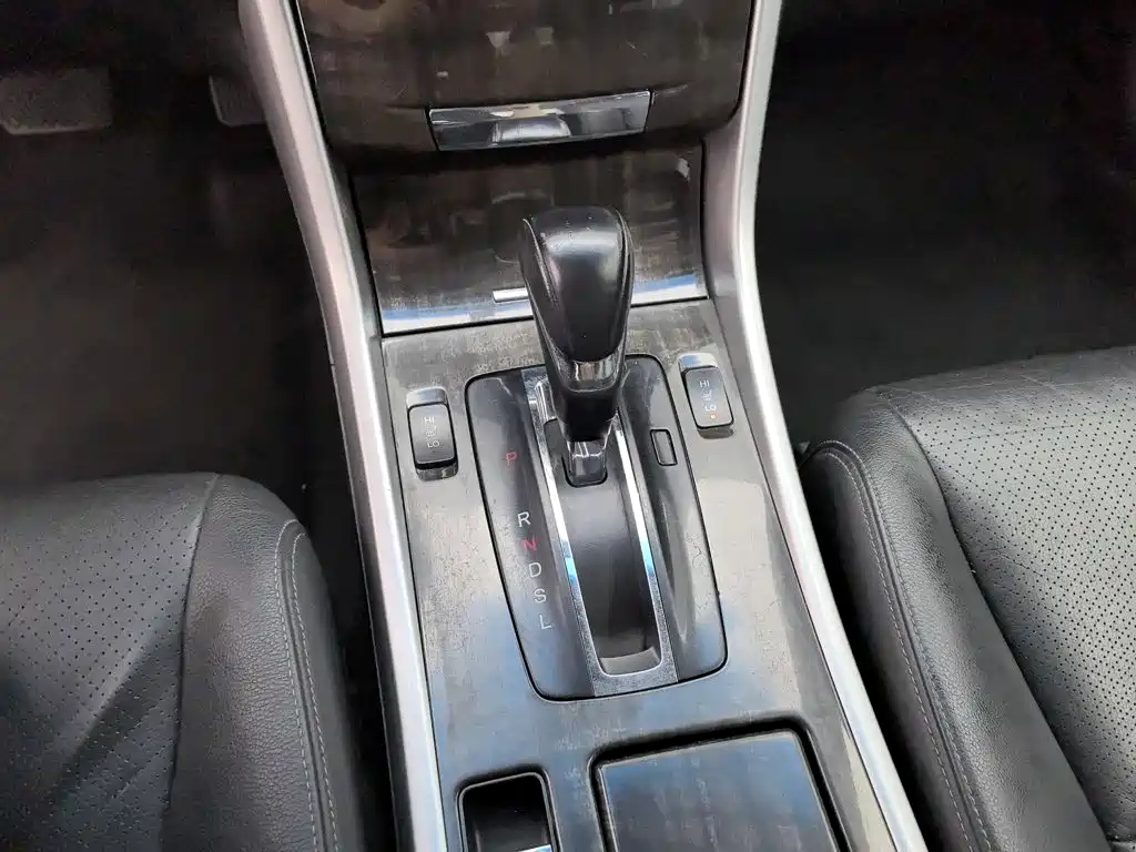 Honda Accord 2014 — фото 13