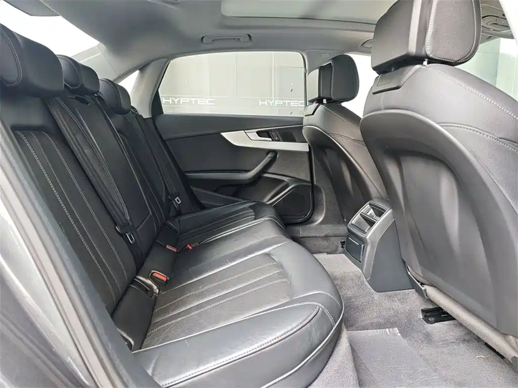 Audi A4L 2022