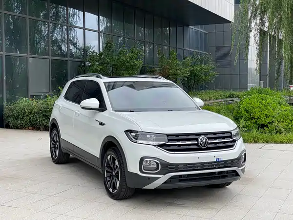 Volkswagen Tacqua 2022