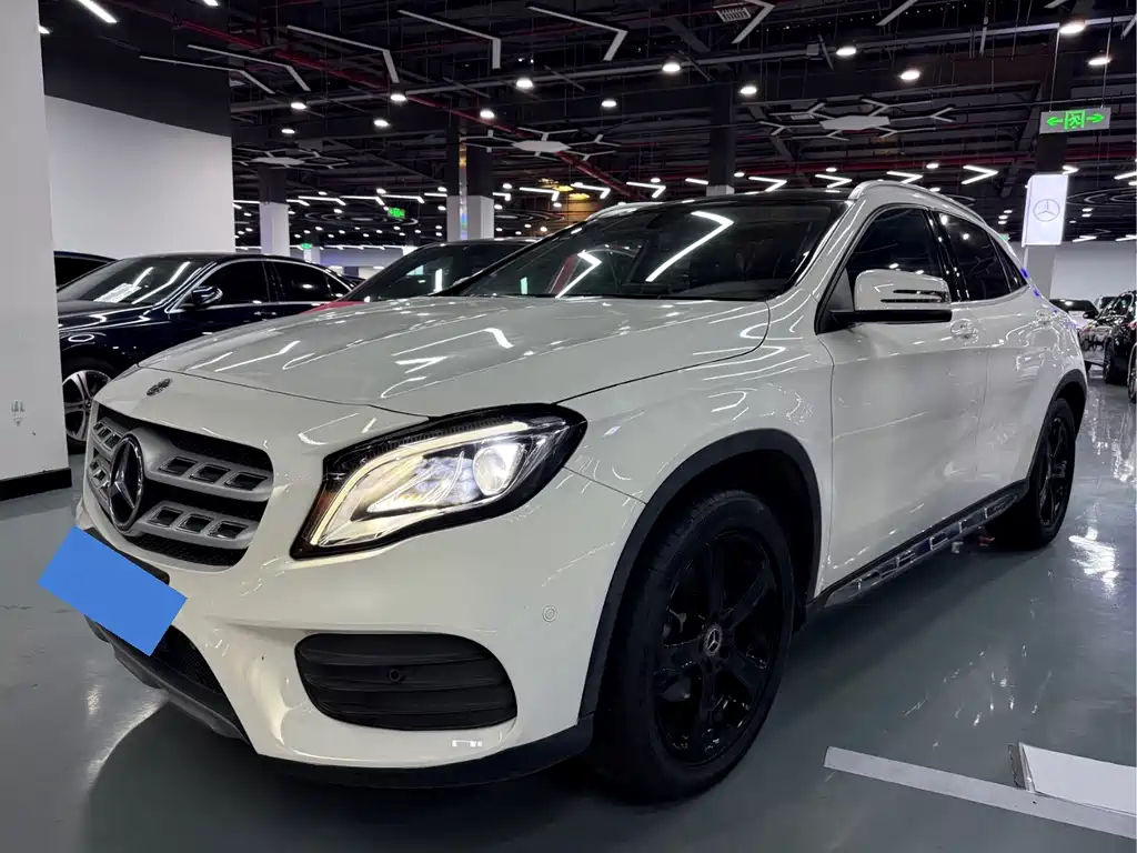 Mercedes-Benz GLA 2019