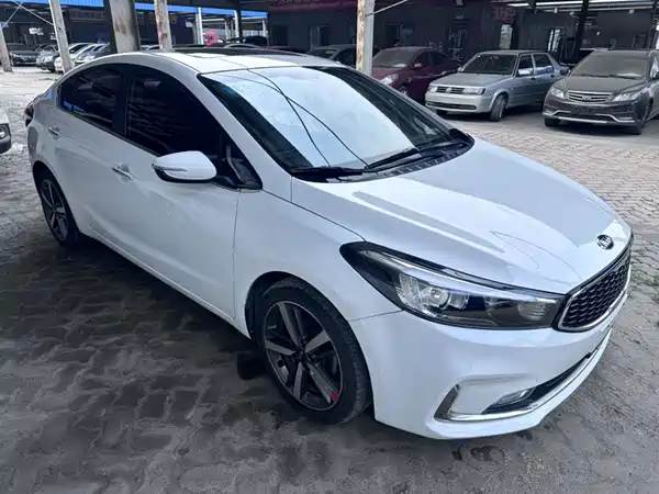 Kia K3 2016