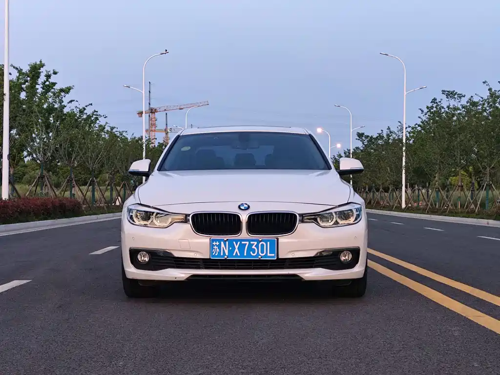 BMW 3 Series 2017 — фото 2
