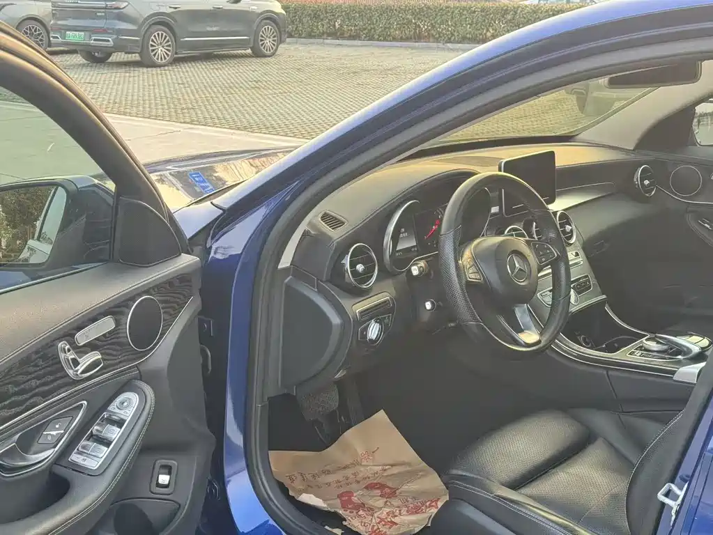 Mercedes-Benz C-Class 2015 — фото 10