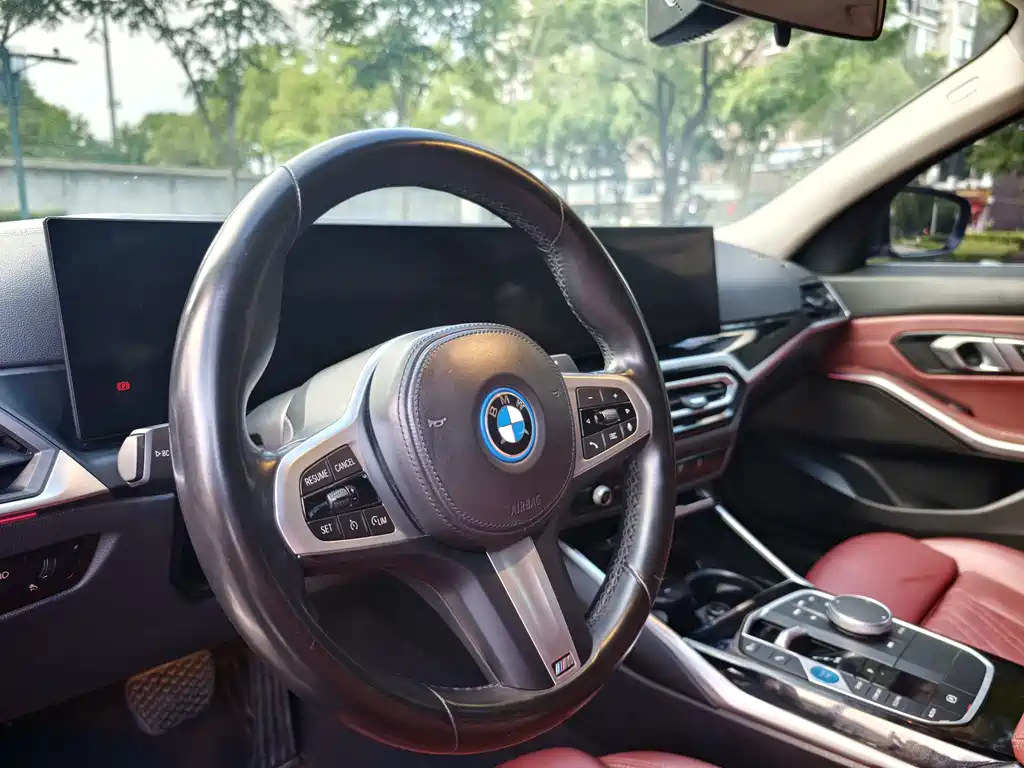 BMW i3 2022 — фото 7