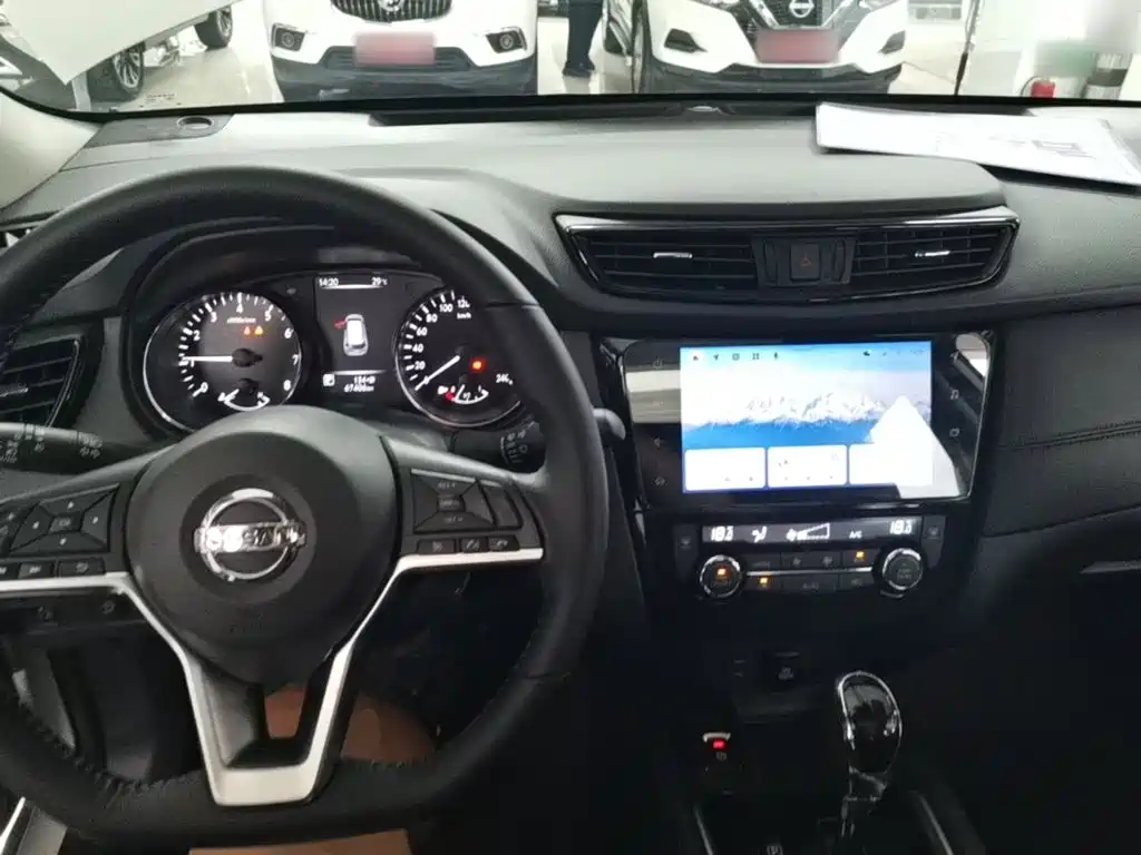 Nissan X-Trail 2024
