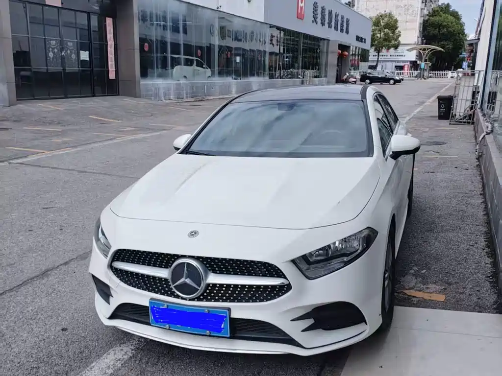 Mercedes-Benz A-Class 2022