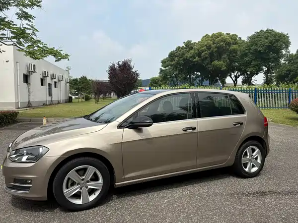Volkswagen Golf 2016