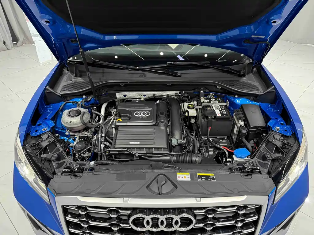 Audi Q2L 2023 — фото 20