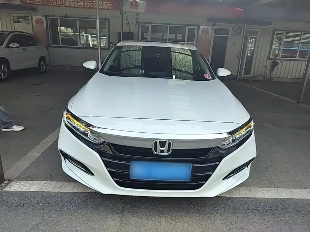 Honda Accord 2019 — фото 3