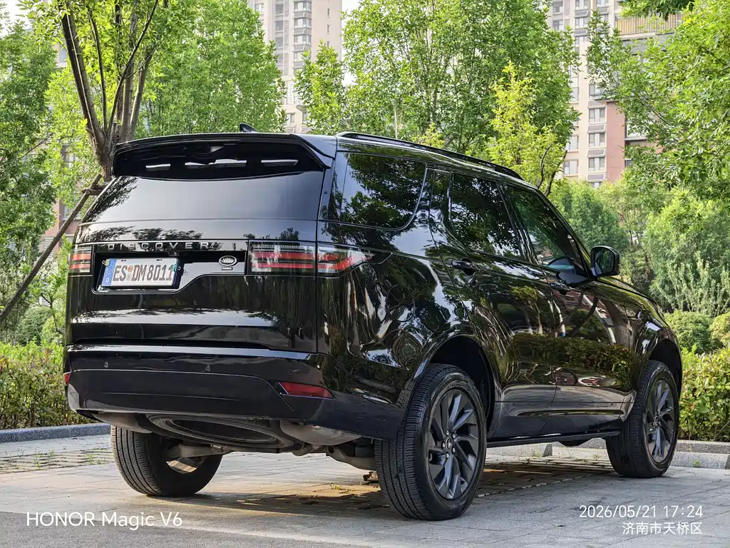 Land Rover Discovery 2023 — фото 16