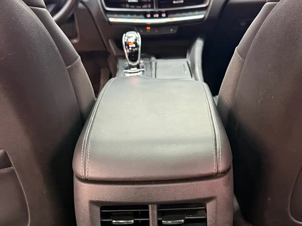 Cadillac CT5 2021 — фото 11